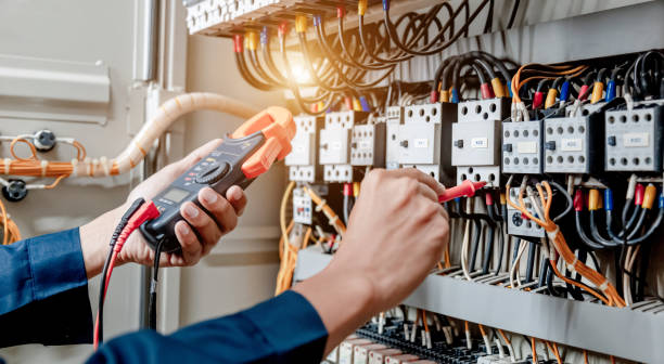 Professional Electrician in King, WI
